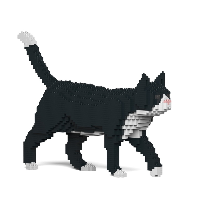 Jekca – Tuxedo Cat – Small (02S)